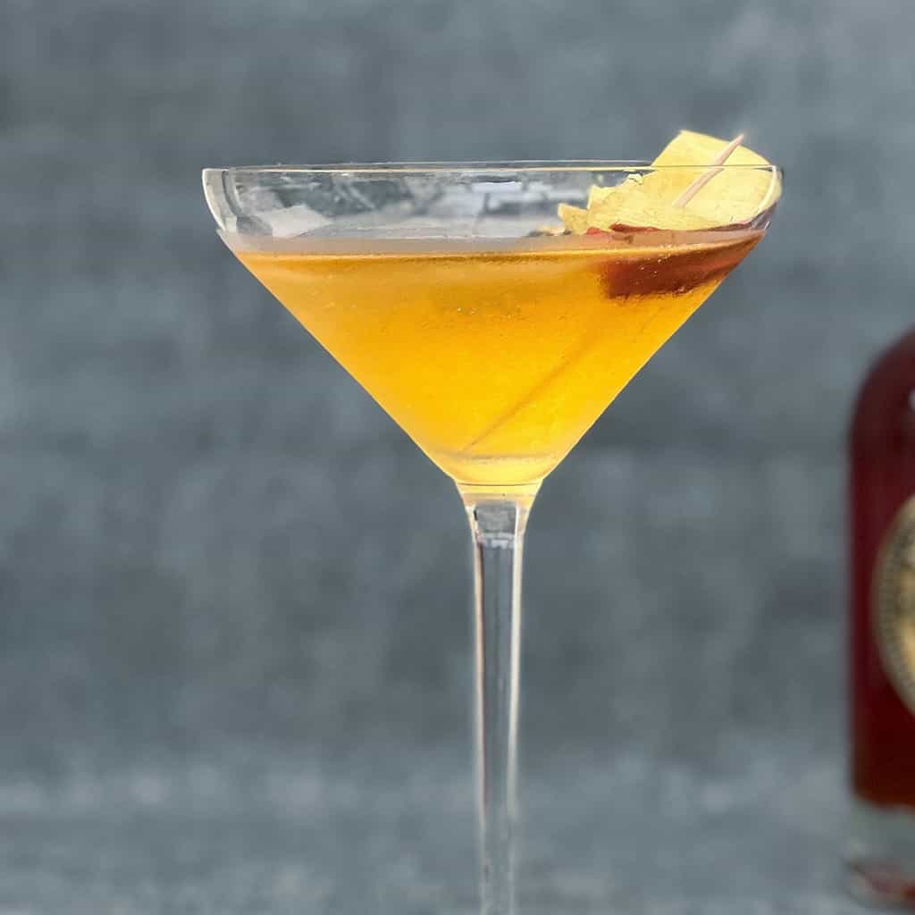 Nelson's Golden Apple cocktail